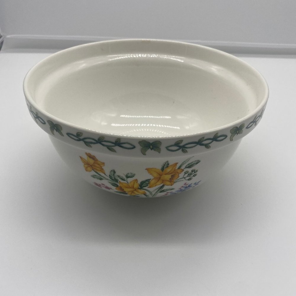 Thomson Floral Garden Mixing Bowl 8 ' Inch Yellow Flowers